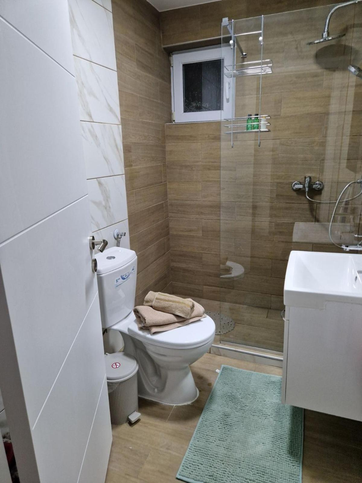 Kid Luxury Apartment Skopje Bagian luar foto